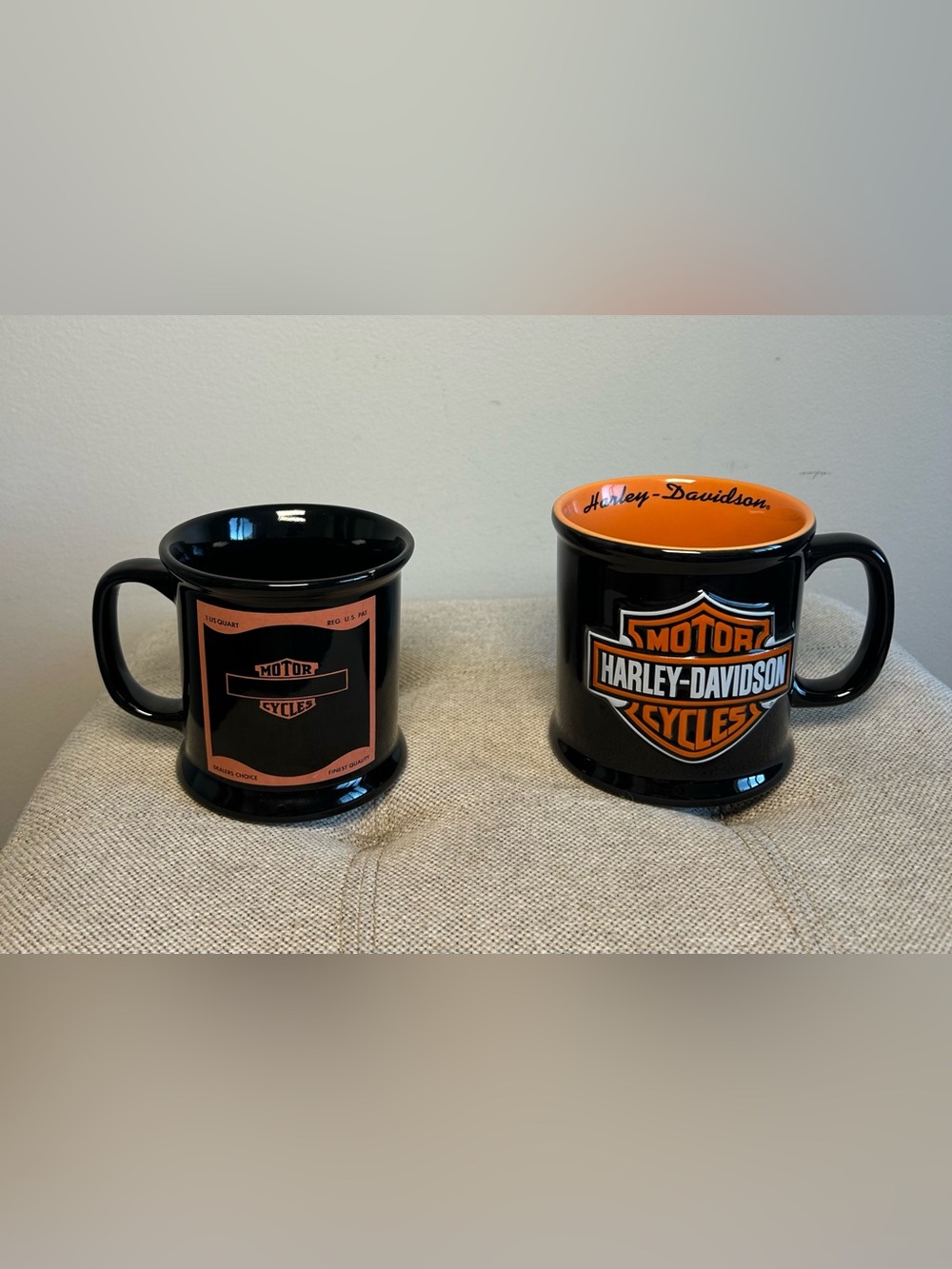 Harley Davidson Motorcycles Coffee Mugs Genuine Oil Big Logo Vintage 2001 & 2004